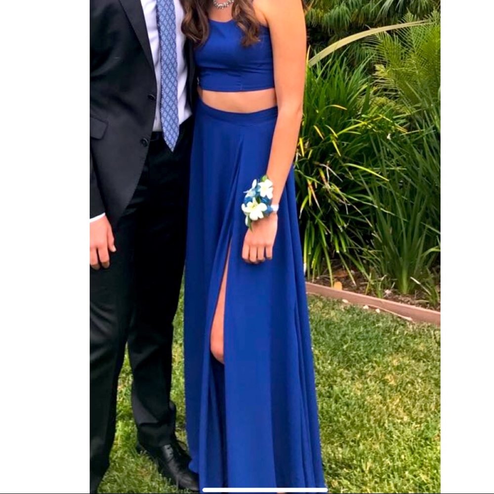 2 Piece long Lulu’s Dress